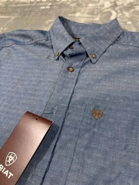 Ariat Thomas Shirt Men’s L Western Classic Fit Chambray Long Sleeve Cotton